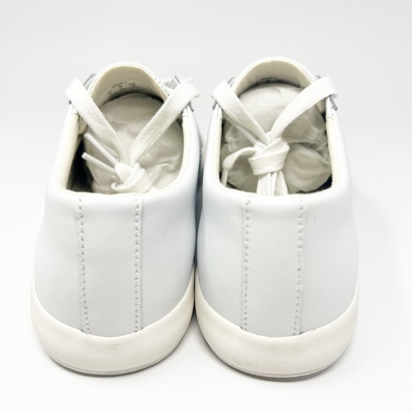 Ralph Lauren Janson Leather Sneakers
Size 7 - Picture 4 of 8